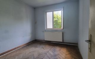 Apartament 3 camere semidecomandat ,etaj 1 - zona Vlahuta. - Poză 4