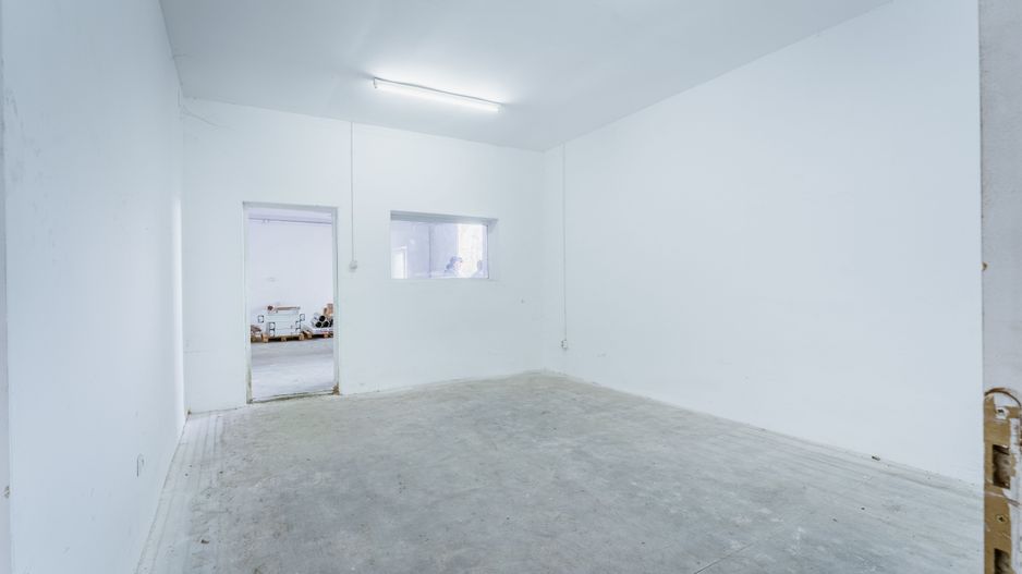 Hală cu suprafața de 805mp Arad - Poză 4