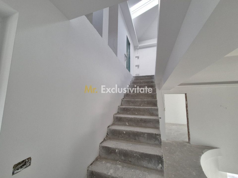 Casa visurilor la vanzare - Poză 19