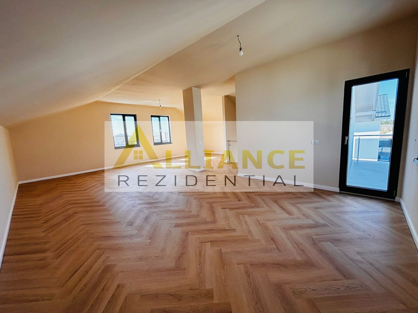 Vila de vanzare-4 camere-teren 390 mp-STR.MIORITA - Poză 7