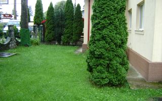 Pensiune de vanzare P+E Busteni - central - Poză 11