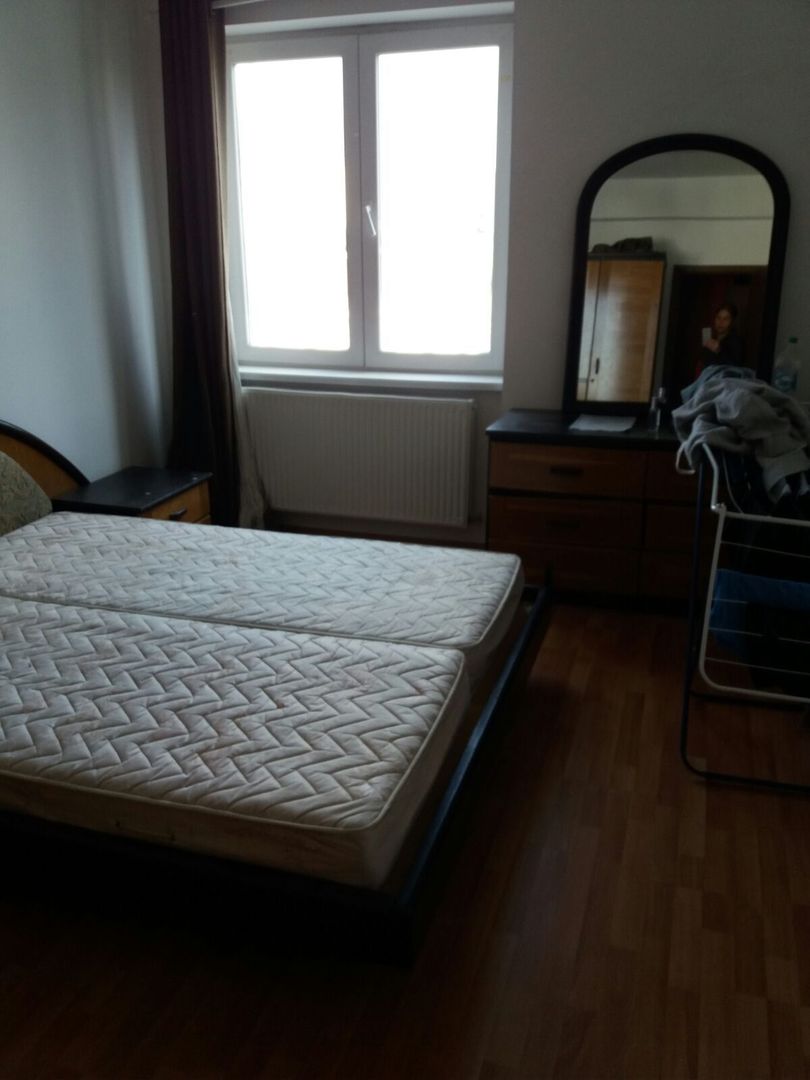 BRASADAS închiriază ap 2 cam decomandat Et 5/7 - Unirii. - Poză 8