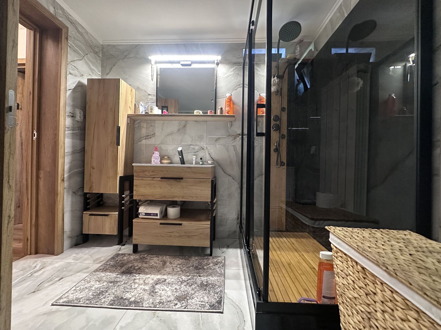 Gata de locuit! Vanzare casa cu 5 camere in Priboiu, com.Branesti - Poză 26