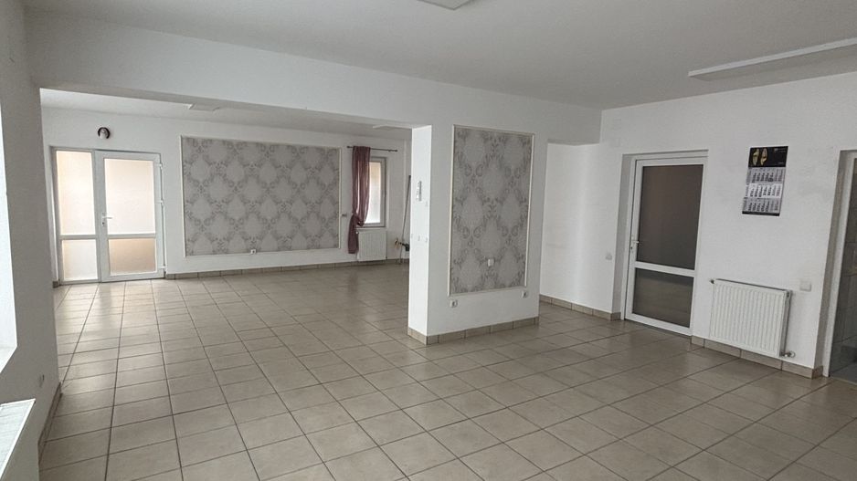 Spațiu zona Mehala - Poză 5