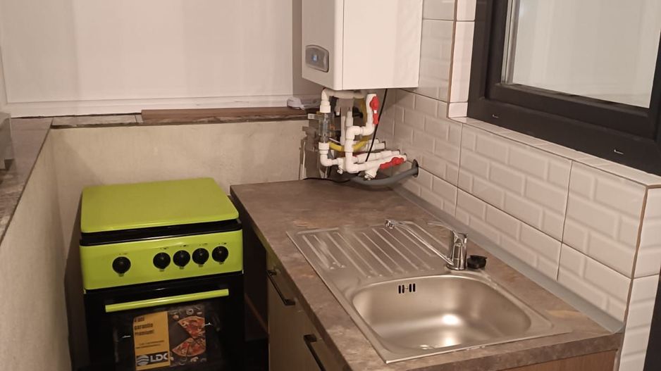 BRASADAS închiriază ap 3 cam etaj 2/3 Sos. Giurgiului. - Poză 7