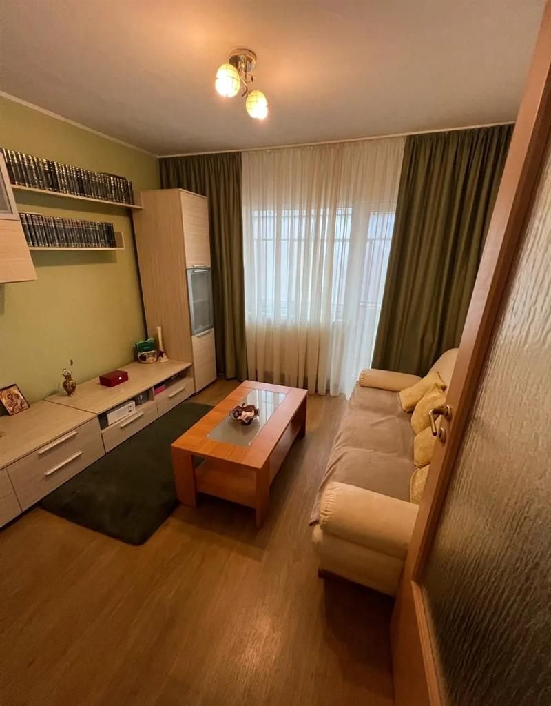 Apartament 4 camere Sagului - Poză 1