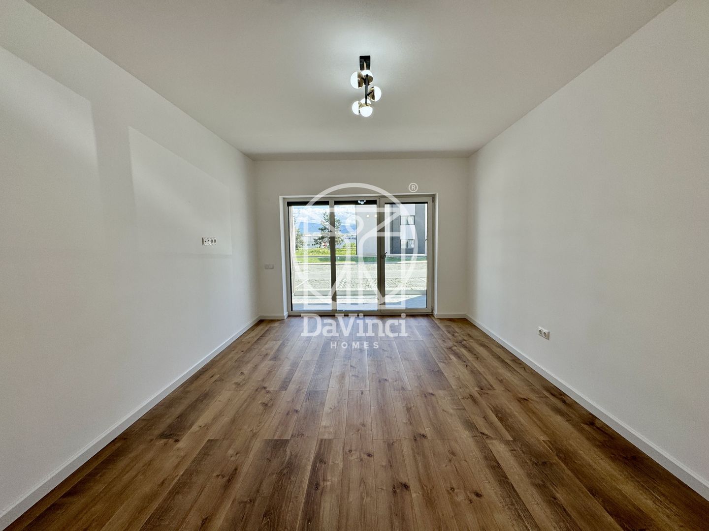 Apartament 3 camere - 2 bai, intabulat (81O-Ra-ap.1) - Poză 2