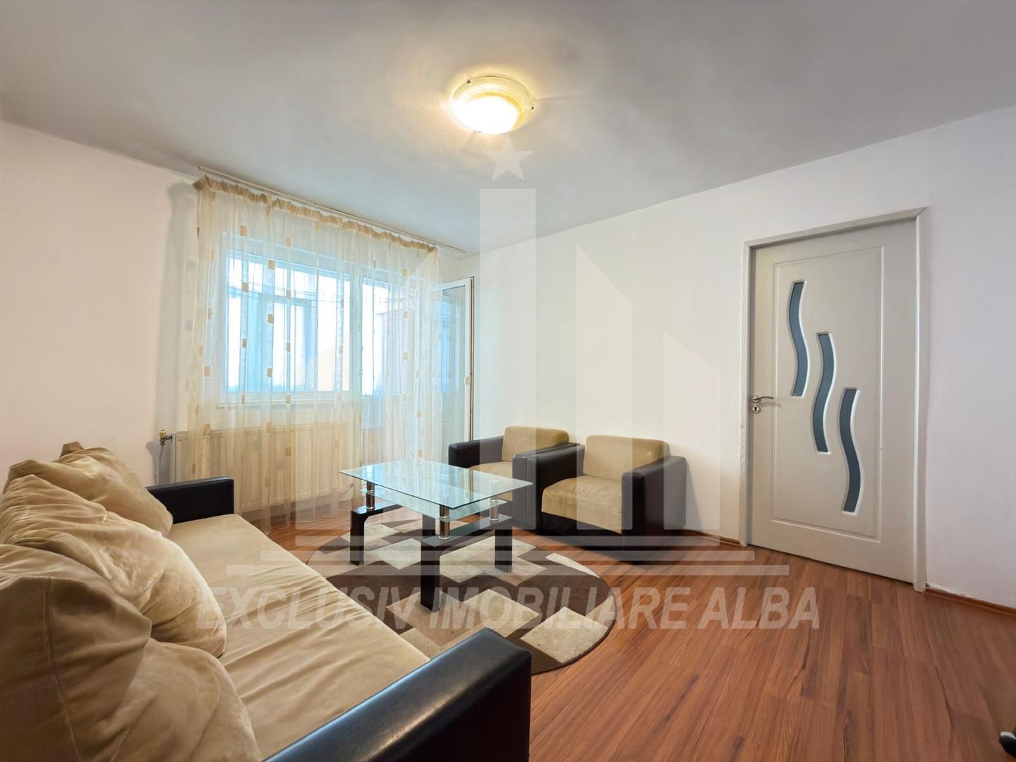Apartament 2 camere | 43 mp | De inchiriat | Etaj 1 | Cetate - Poză 1