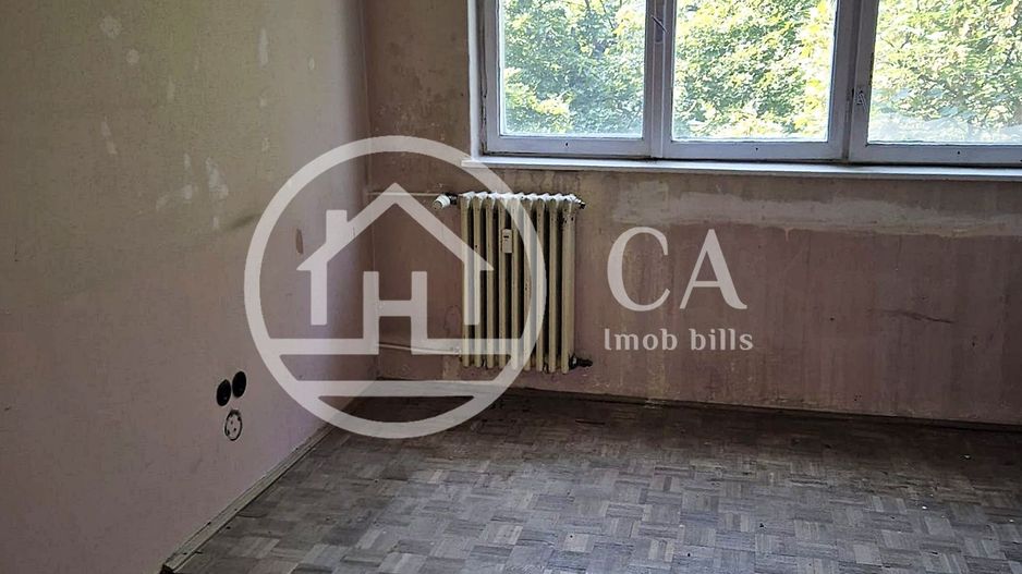 Apartament cu 4 camere de vânzare în zona Cantemir, Oradea - Poză 5