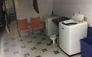 Vila Predeal 500 mp de renovat potential 6 apartamente 3 garaje - Poză 6