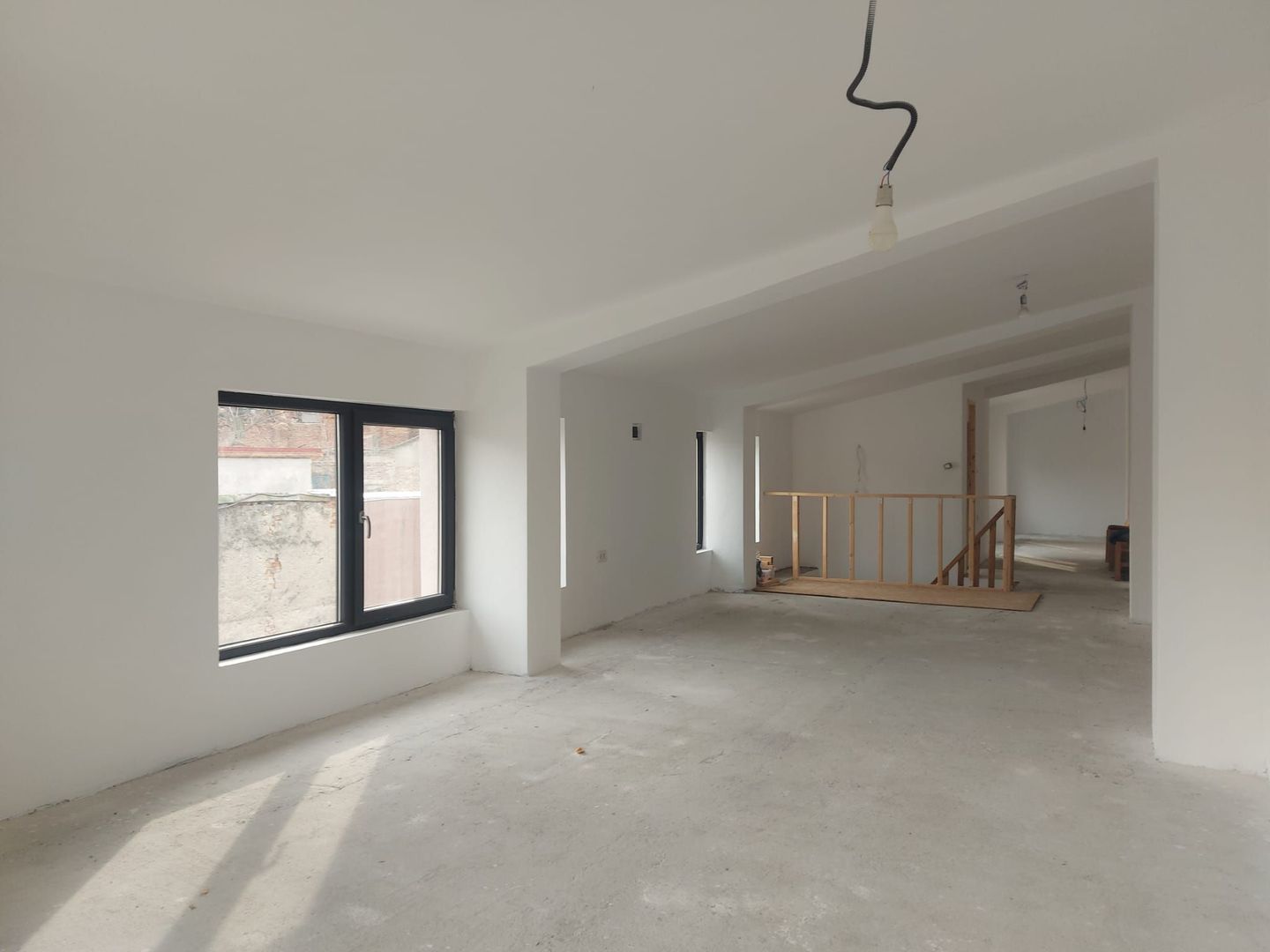 Casa/Vila 6 camere Piata Victoriei, Buzesti / An 2023 - Poză 29