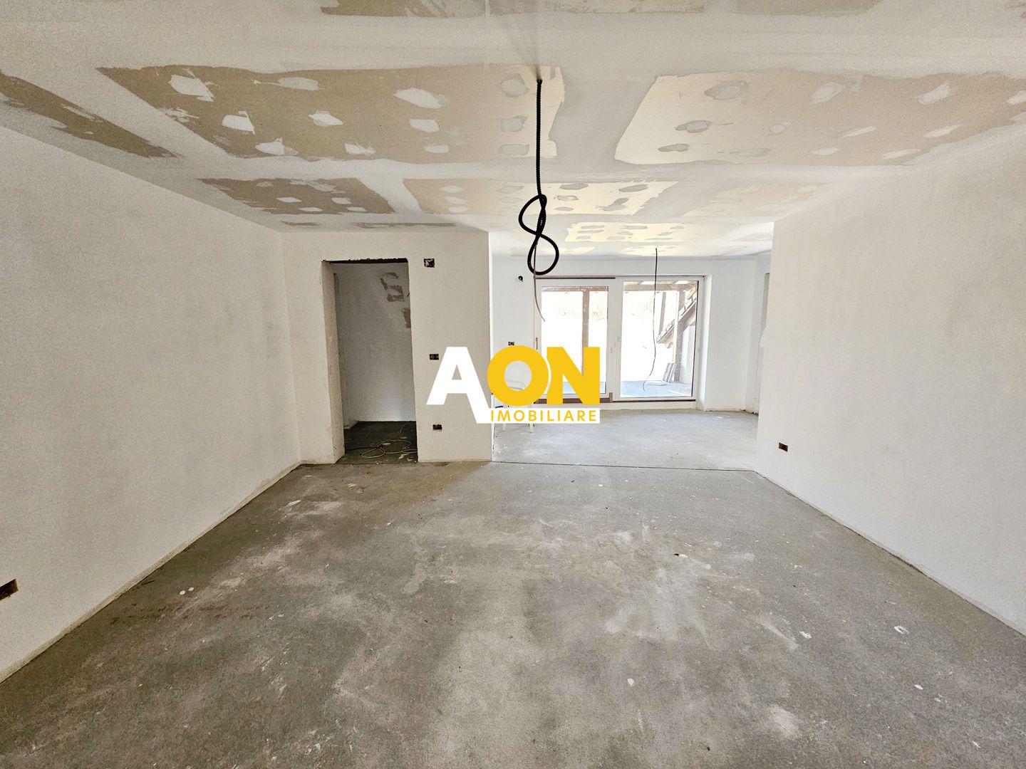 Casă 6 camere în Ciugud, dotări premium și design modern, 710 mp teren - Poză 22