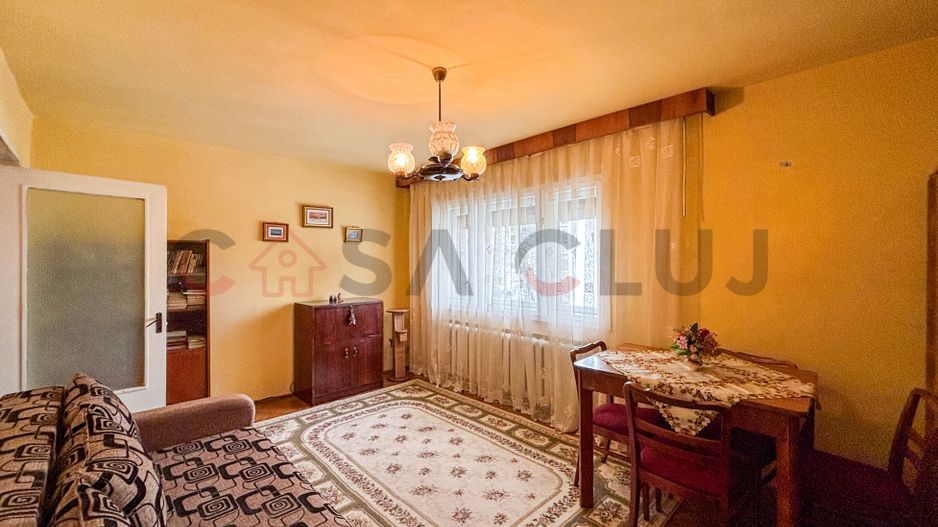 Gheorgheni - 2 camere decomandat la etajul 1 - balcon spatios - Poză 1