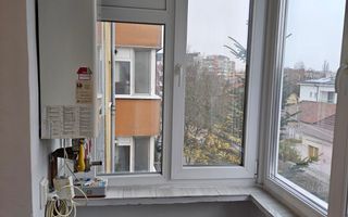 2 camere zona Complex Studentesc cu centrala - Poză 8