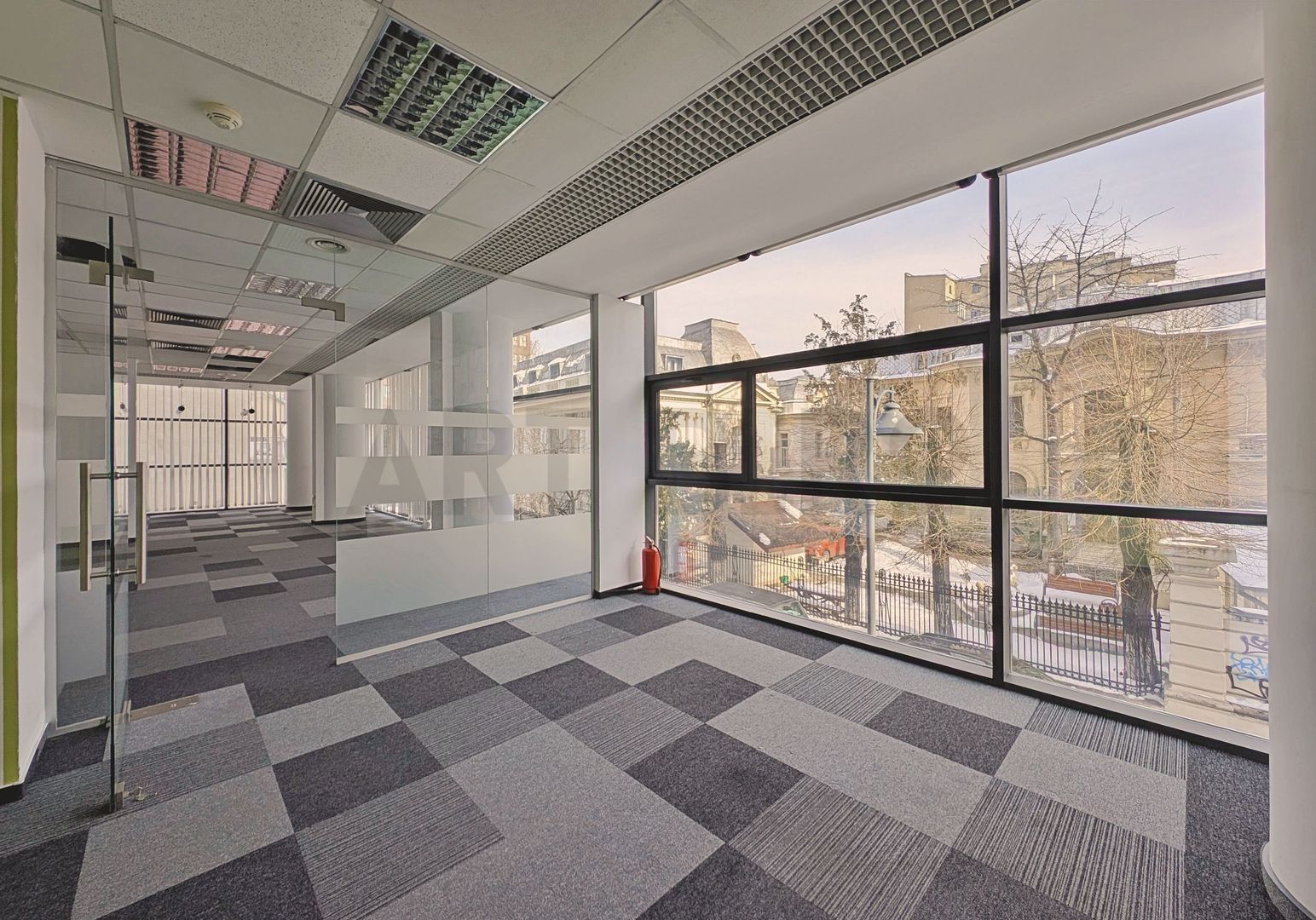 Zero comision, 89-578mp birou ulracentral, Universitate, 4 min [M] - Poză 1