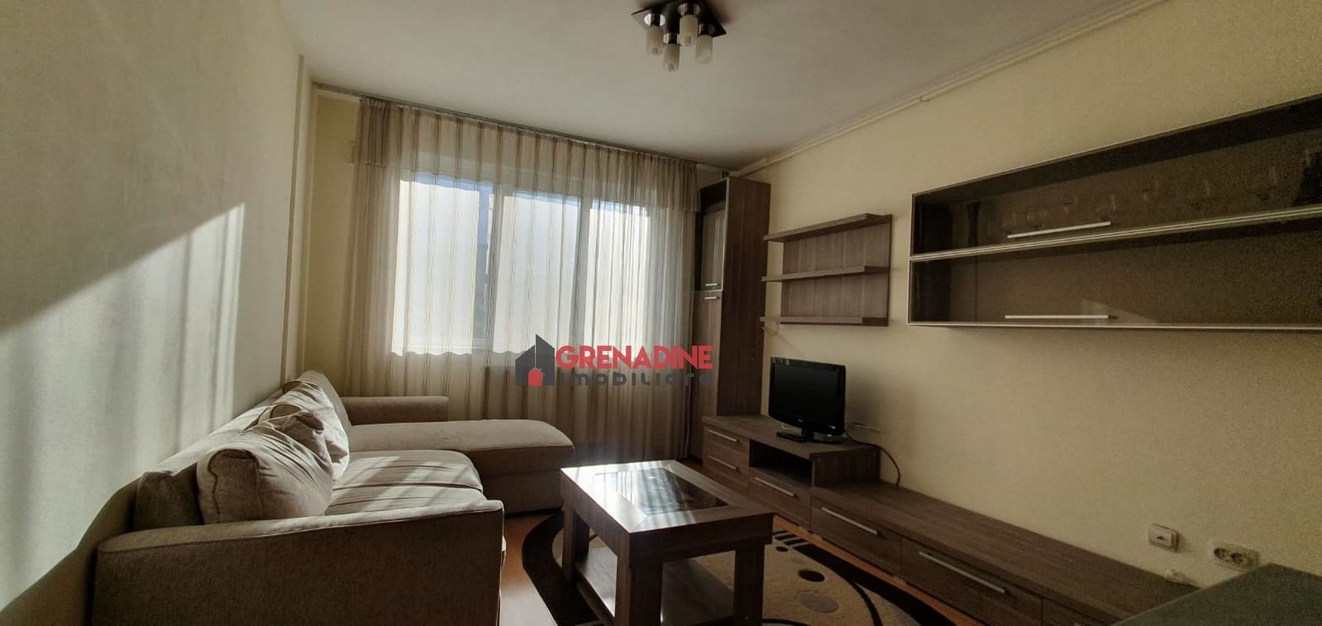 Studio Modern 44 mp Str. Baba Novac  - Zona Gemenii - Poză 1