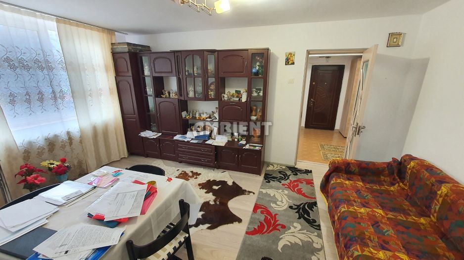 Apartament 2 camere, parter, zona Crucea Gării; - Poză 2