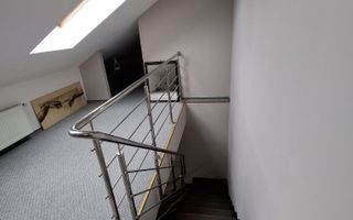 Apartament pe 2 nivele intrare Dumbravita - Poză 23