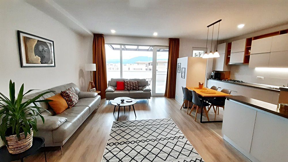 Penthouse cu 5 camere in URBAN PENTHA-zona Coresi - Poză 7