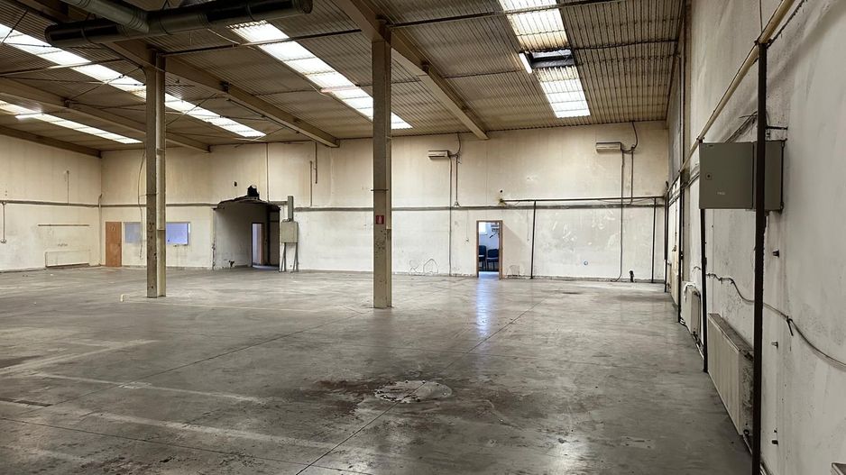 Inchiriere hala industriala  596 mp Arad, zonă centrală - Poză 5