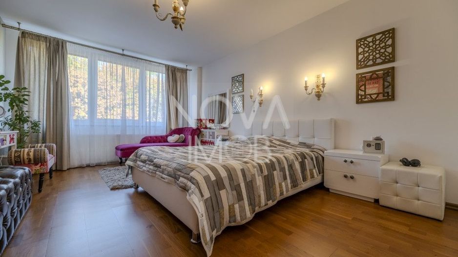 Casa individuala  - vedere spre padure - Parcul Sub Arini - Poză 22