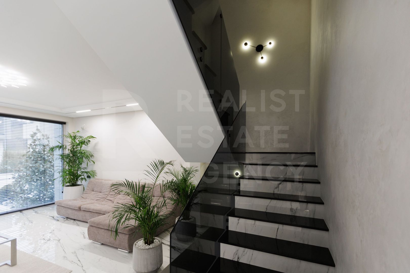 Chirie duplex, 3 nivele, str. Păşunilor, sect. Botanica. - Poză 14