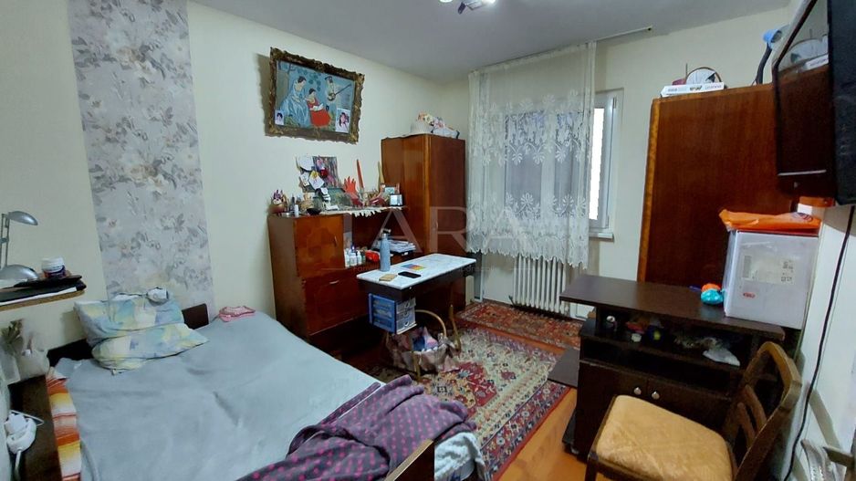Apartament 3 camere decomandat, etaj intermediar, zona Minerva - Poză 5