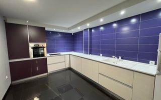 Langa Iulius Town. Renovat. Cu centrala proprie - Poză 1