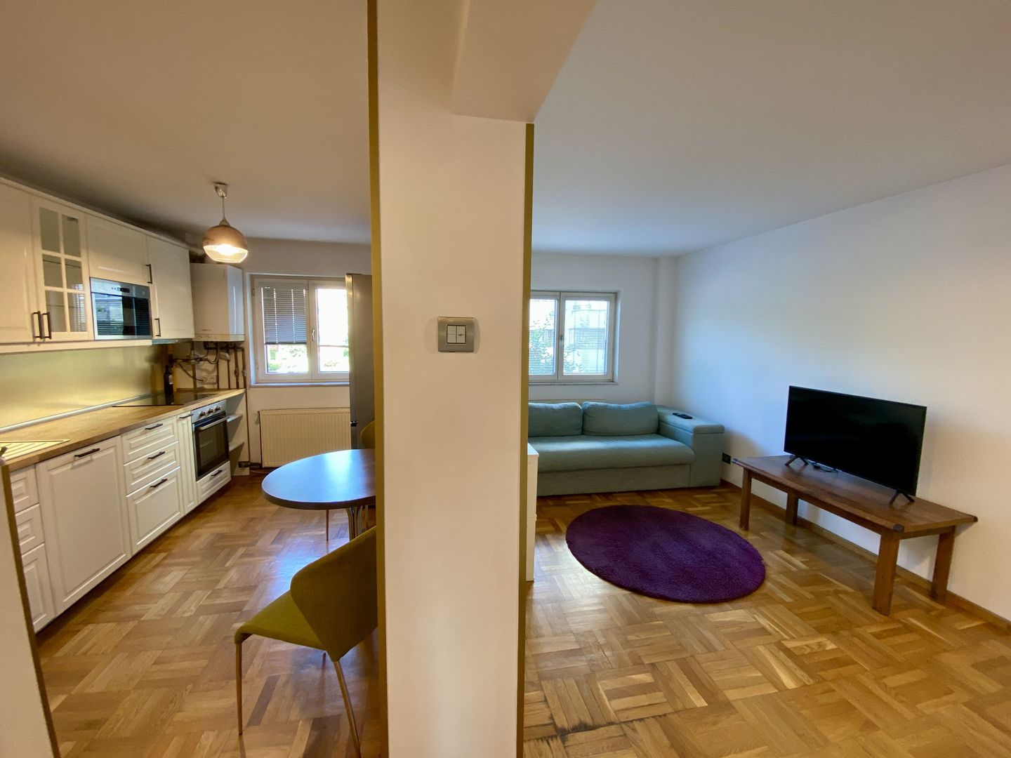 Apartament cu 3 camere in Centrul Civic - Poză 8