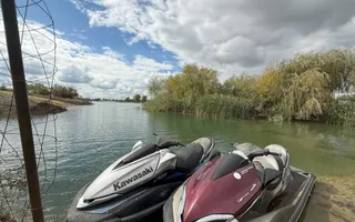 Vila de vanzare in APA-NORD  cu 2 Piscine/Zona de Relaxare/Acces lac - Poză 26