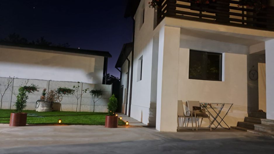 Casa 2026 in zona colinara la 15 min de Targoviste - Poză 3