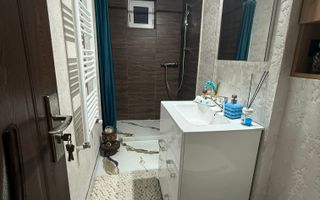 🏡 De închiriat 3 camere nemobiltate, Port, 500 Euro/luna - Poză 7