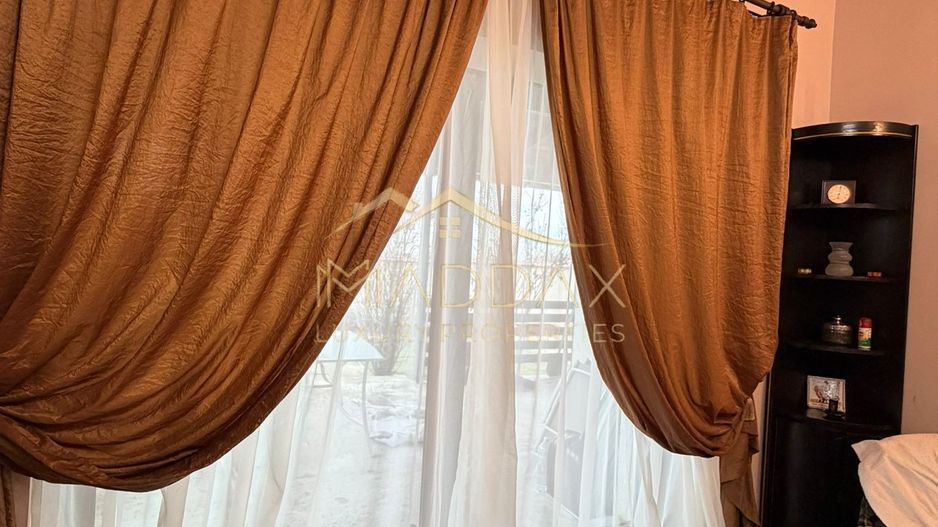 Vila spatioasa cu vedere spre lac Corbeanca - Poză 17