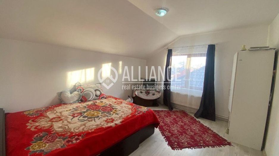 VALU LUI TRAIAN (COD 02)- Casa 6 camere teren 266 mp - Poză 4