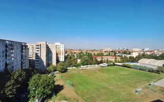 Apartament cu 3 camere - Central - Poză 3