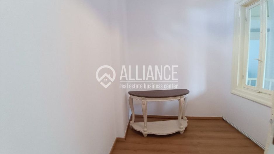 CENTRU SALA SPORTURILOR(COD03)- Casa interbelica si curte generoasa ! - Poză 52