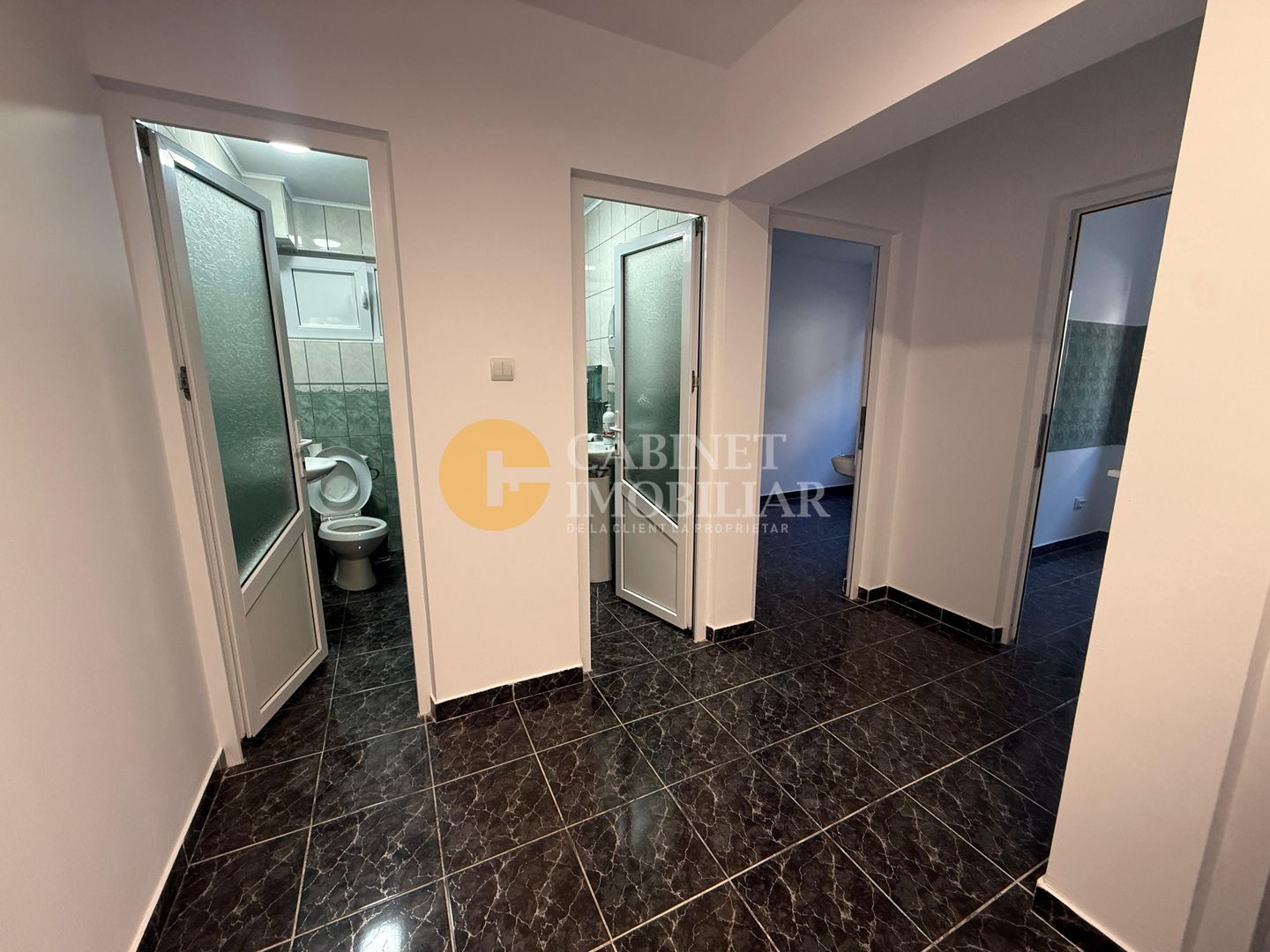 Spatiu Comercial Tomesti 200mp - Poză 3