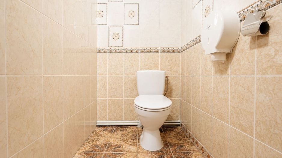 Casă 210 m² cu 5 dormitoare și teren 10 ari – Euroreparație | Drochia, str. Grigore Ureche - Poză 54