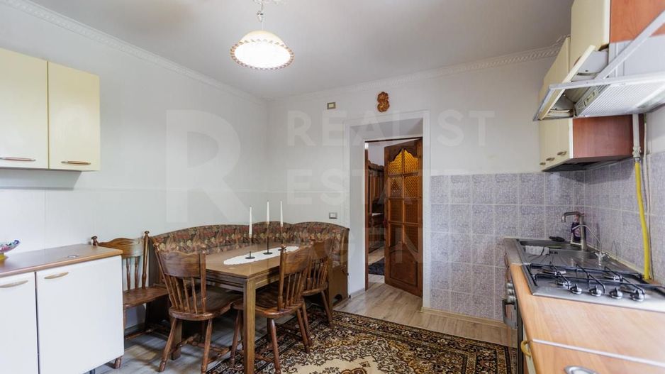 Vânzare, casă, 2 nivele, strada Traian, r-ul Ialoveni. - Poză 21