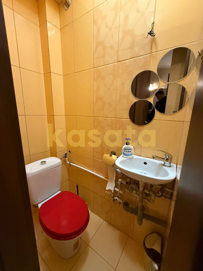 Apartament 3 camere Romană – de închiriat, poziție ultracentrală - Poză 8