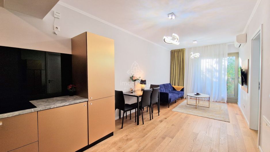 Studio Aviatiei Park | Mobilat & Utilat | Vedere curte interioara | Comision 0! - Poză 10