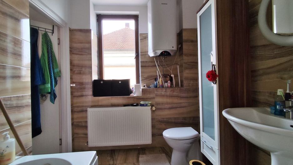 Vanzare | Apart.2 Camere | etajul 1 | langa Parcul Balcescu | Oradea - Poză 13