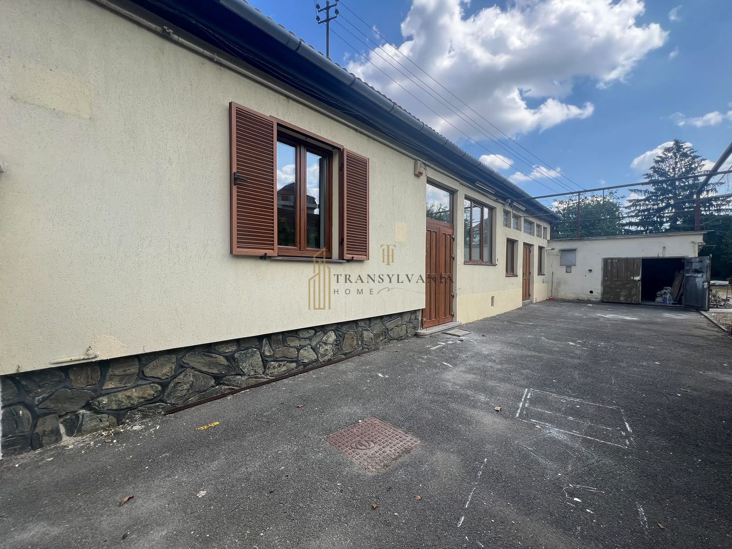 Casă individuală cu teren generos de 1.000 mp - Poză 16