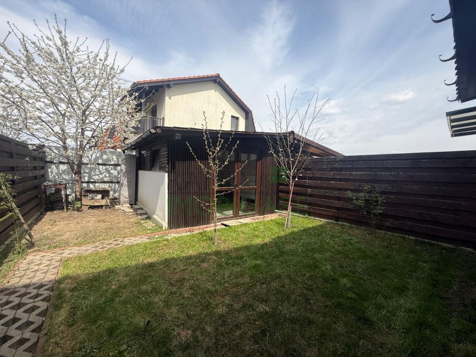 Casă Înșiruită Hărman 4 Camere, Curte Teren 225 mp - Poză 11