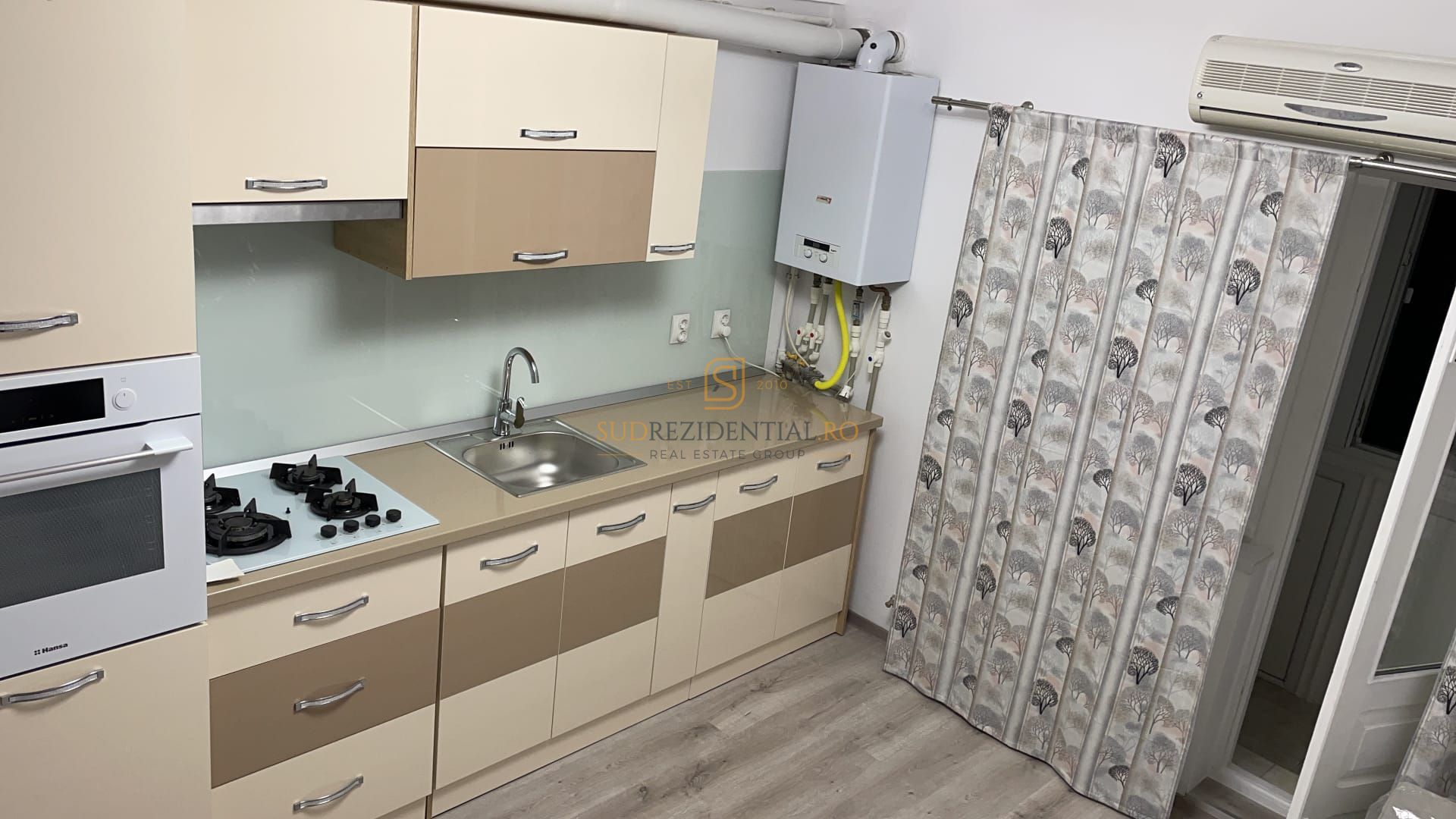 Apartament tip duplex, luminos, acces facil metrou Aparatorii Patriei - Poză 4
