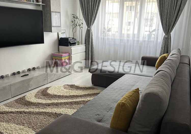 Apartament 3 camere Lipovei  etaj 2 - Poză 2