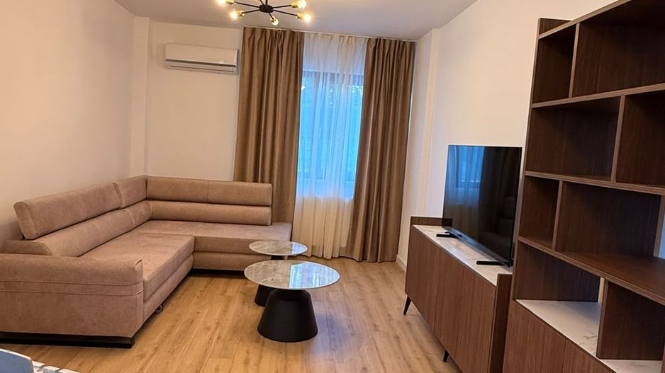 Apartament 2 camere in complexul Roka Residence cu loc de parcare si centrala - Poză 1