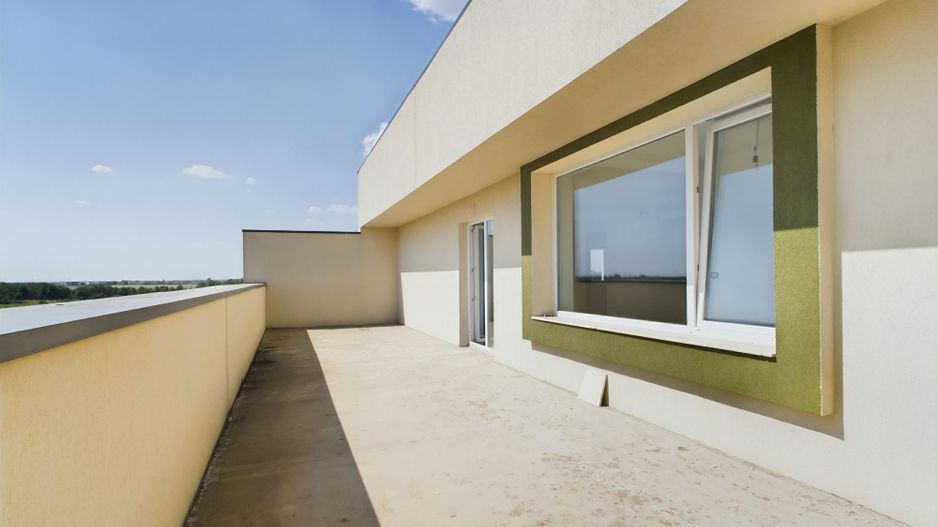 Apartament 3 camere, zona Torontalului - Poză 1