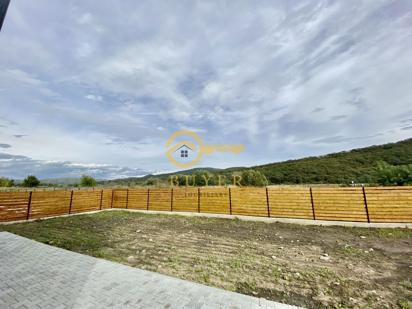 Casa intabulata, finisata LA GRI- Talmaciu, zona cu peisaj superb - Poză 9