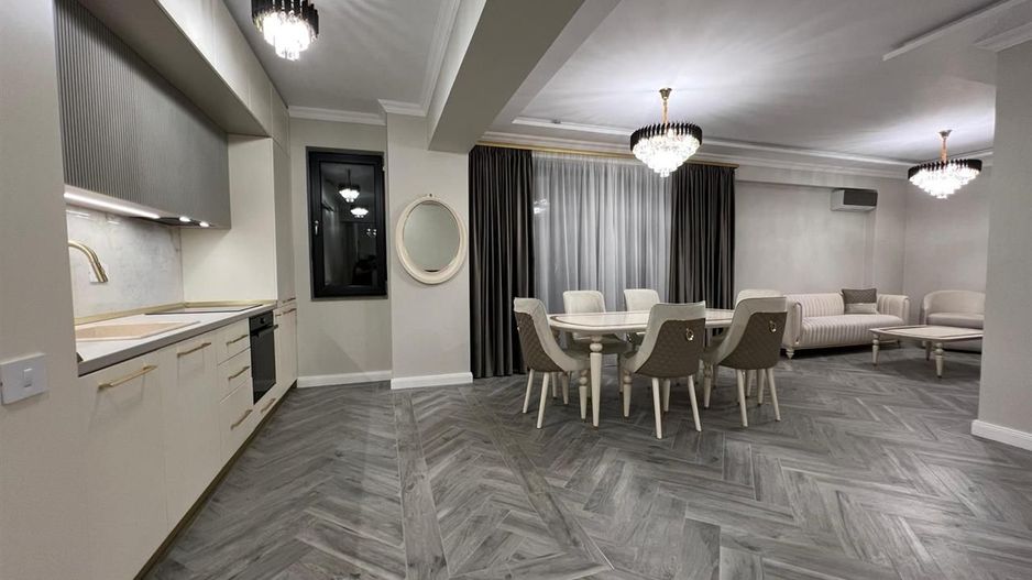 Apartament 3 camere | Finalizat | Curte - Poză 3